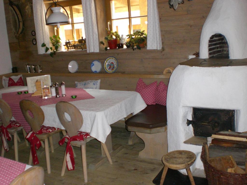 Dorf Alm Hotell Obergurgl Exteriör bild