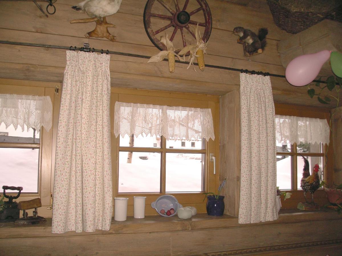 Dorf Alm Hotell Obergurgl Rum bild