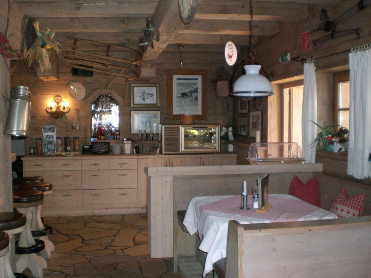 Dorf Alm Hotell Obergurgl Exteriör bild